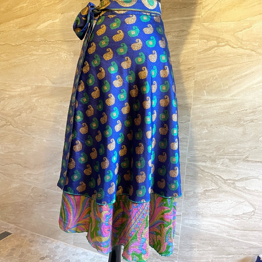 Wevez silk wrap skirt